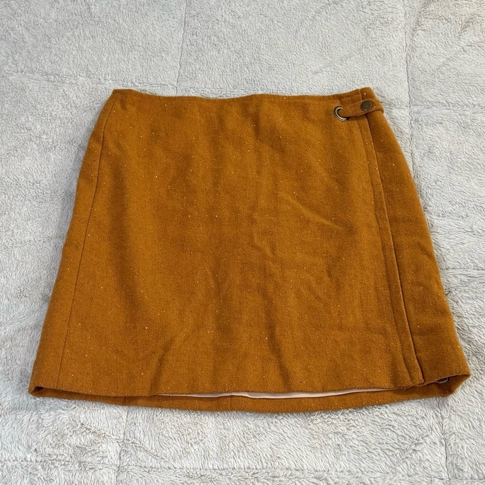 Banana Republic Women’s Mustard Yellow Wool‎ Blend Mini Skirt Size 2